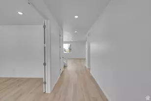 8635 N Halloran Ct, Lake Point, UT 84074 - Photo 13