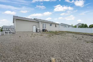 3142 S Sugar Bowl Ln, West Valley, UT 84128 - Photo 27