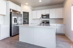 538 S Musk Ave W, Grantsville, UT 84029 - Photo 7