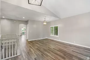 311 E Edgemont Dr S, North Salt Lake, UT 84054 - Photo 9