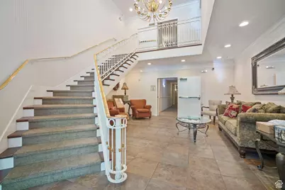 838 E South Temple St S #303, Salt Lake City, UT 84102 - Photo 3