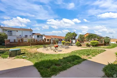 5545 S 2100 W #12, Roy, UT 84067 - Photo 19
