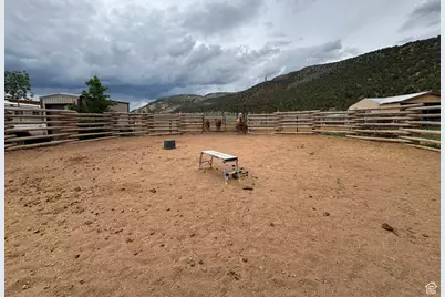 42749 W 9750 N, Hanna, UT 84031 - Photo 47