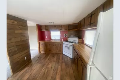 313 E 800 N, Duchesne, UT 84021 - Photo 7