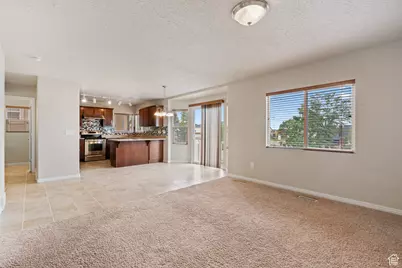 2794 W Harker Ridge Cv, Taylorsville, UT 84129 - Photo 3