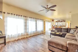 483 W 3500 N, Pleasant View, UT 84414 - Photo 13