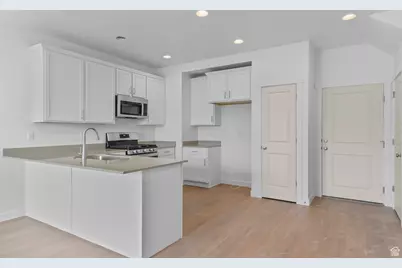 1860 N 3600 W, Lehi, UT 84043 - Photo 7