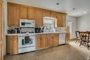 2649 S 1800 E, Salt Lake City, UT 84106 - Photo 7