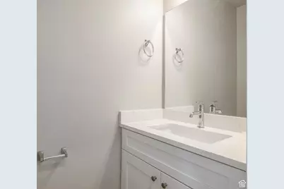 1068 S 2760 E, Spanish Fork, UT 84660 - Photo 47