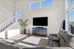 4982 N Goosefoot Dr, Eagle Mountain, UT 84005 - Photo 11