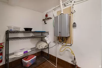 3340 N Vernal Ave, Vernal, UT 84078 - Photo 45