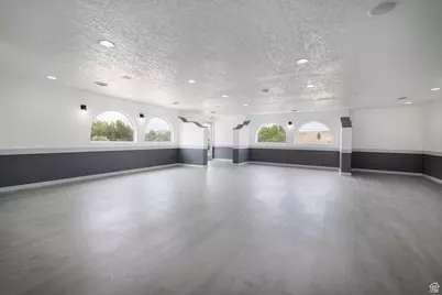 3340 N Vernal Ave, Vernal, UT 84078 - Photo 23