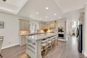 7187 Villandrie Ln, Cottonwood Heights, UT 84121 - Photo 9