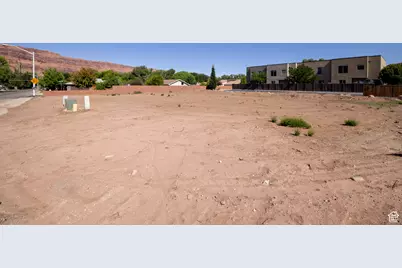 656 W 400 N, Moab, UT 84532 - Photo 9