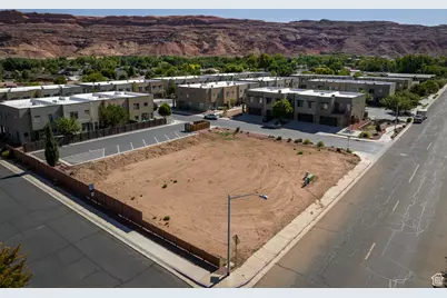 656 W 400 N, Moab, UT 84532 - Photo 3