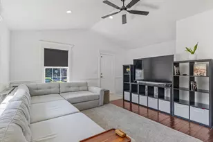 4049 E Dillons Dr N, Eagle Mountain, UT 84005 - Photo 5