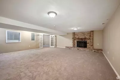 8916 S Cobble Crest Ln E, Sandy, UT 84093 - Photo 19