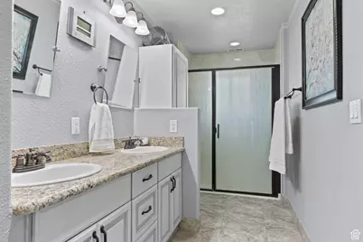 763 W 100 N, Hurricane, UT 84737 - Photo 17