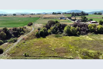 2815 W 5700 S #2, Wellsville, UT 84339 - Photo 27