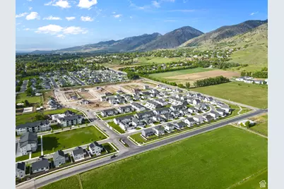 201 E 580 N, Providence, UT 84332 - Photo 33