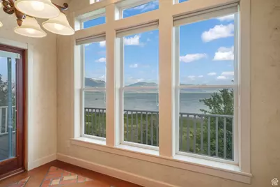 238 N Vista Ct, Saratoga Springs, UT 84045 - Photo 13