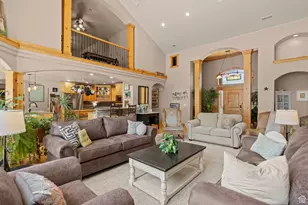 135 W Cove Dr, Elk Ridge, UT 84651 - Photo 11