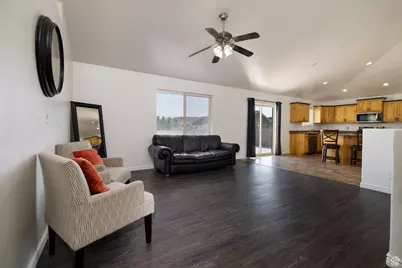 392 E 2900 S, Vernal, UT 84078 - Photo 9