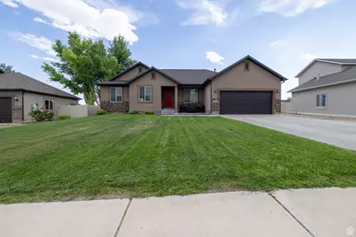 392 E 2900 S, Vernal, UT 84078 - Photo 3