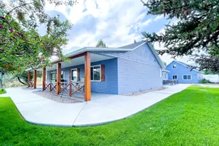 325 S 100 W, Garden City, UT 84028 - Photo 41