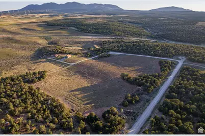 599 S Hideaway Cv S, Monticello, UT 84535 - Photo 23