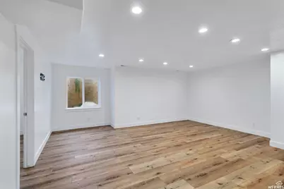 5958 W 8100 S, West Jordan, UT 84081 - Photo 27