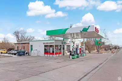 83 S State St, Fountain Green, UT 84632 - Photo 5