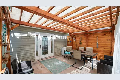 180 N State St, Sigurd, UT 84657 - Photo 3