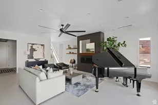 1952 W Cedar Breaks Dr W, Hurricane, UT 84737 - Photo 3