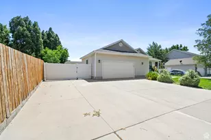 1215 W 125 S, Lehi, UT 84043 - Photo 31