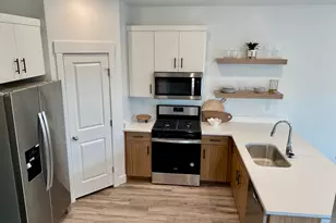 504 W 400 S, Providence, UT 84332 - Photo 3