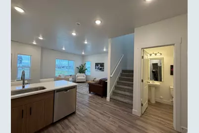 497 W 400 S, Providence, UT 84332 - Photo 7