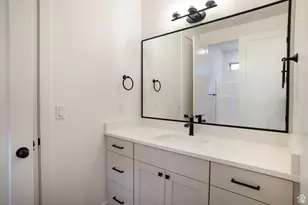 525 N 3380 W, Hurricane, UT 84737 - Photo 17