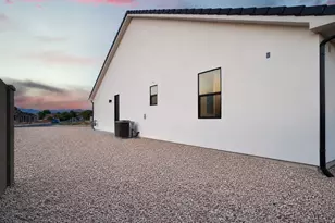 541 N 3380 W, Hurricane, UT 84737 - Photo 23