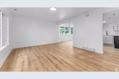 4176 S Oak Meadows Dr #10, Salt Lake City, UT 84123 - Photo 5