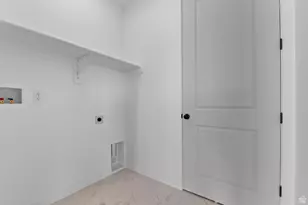 574 N Cornstalk Ln, Lindon, UT 84042 - Photo 13