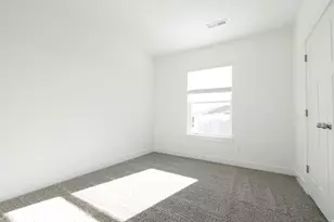 6454 W Pinnacle Peak Ln, Herriman, UT 84096 - Photo 9