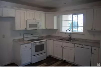 41 W 770 N, Santaquin, UT 84655 - Photo 3