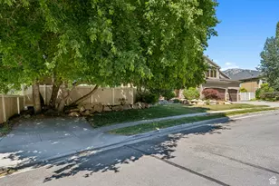 2935 E Denmark Dr, Cottonwood Heights, UT 84121 - Photo 69