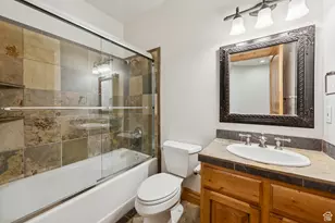 2935 E Denmark Dr, Cottonwood Heights, UT 84121 - Photo 53