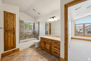 2935 E Denmark Dr, Cottonwood Heights, UT 84121 - Photo 43