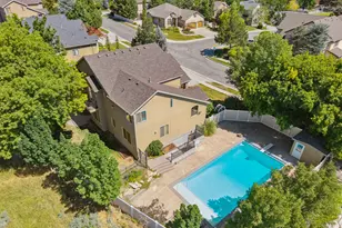 2935 E Denmark Dr, Cottonwood Heights, UT 84121 - Photo 67