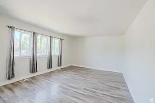 11087 Becks Bend Ln, South Jordan, UT 84095 - Photo 7