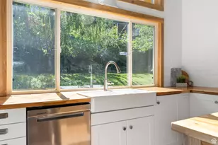 4855 S Bron Breck St, Holladay, UT 84117 - Photo 19