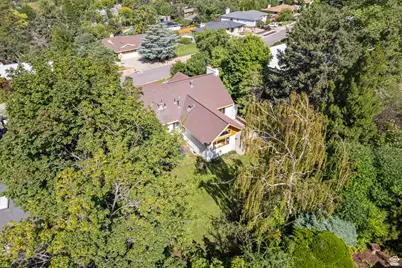 4855 S Bron Breck St, Holladay, UT 84117 - Photo 61